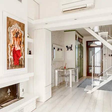 Appartamento Bright Loft - Free Private Parking Milano Esterno foto