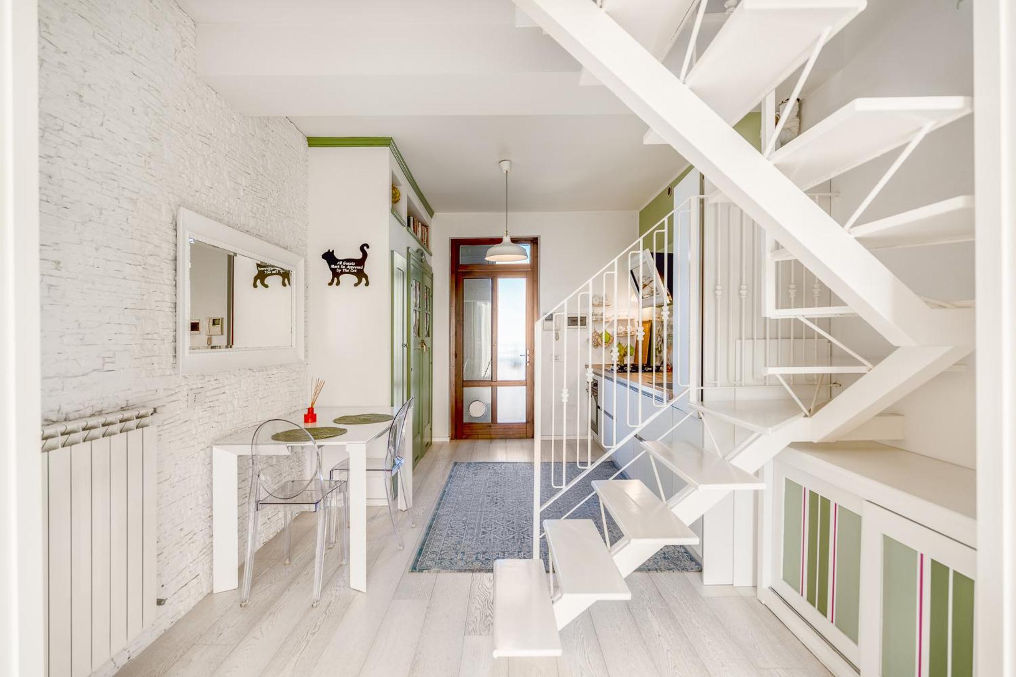 Bright Loft - Free Private Parking Apartamento Milán