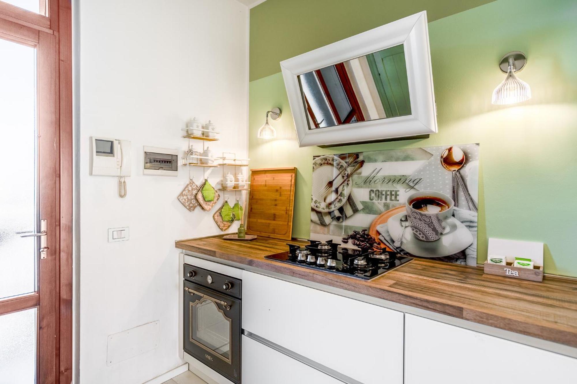 Apartamento Bright Loft - Free Private Parking Milán